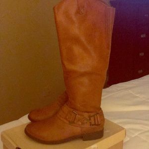 Women’s boots
